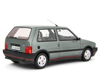 Fiat Uno Turbo i.e. 1.4 1990 GRIGIO JUPINER Laudoracing 1:18 Resinemodell (Türen, Motorhaube... nicht zu öffnen!)